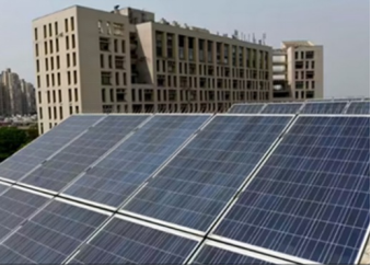 Chief Minister Directs Installation of Rooftop Solar Panels on All Government Buildings to Accelerate Clean Energy Transition